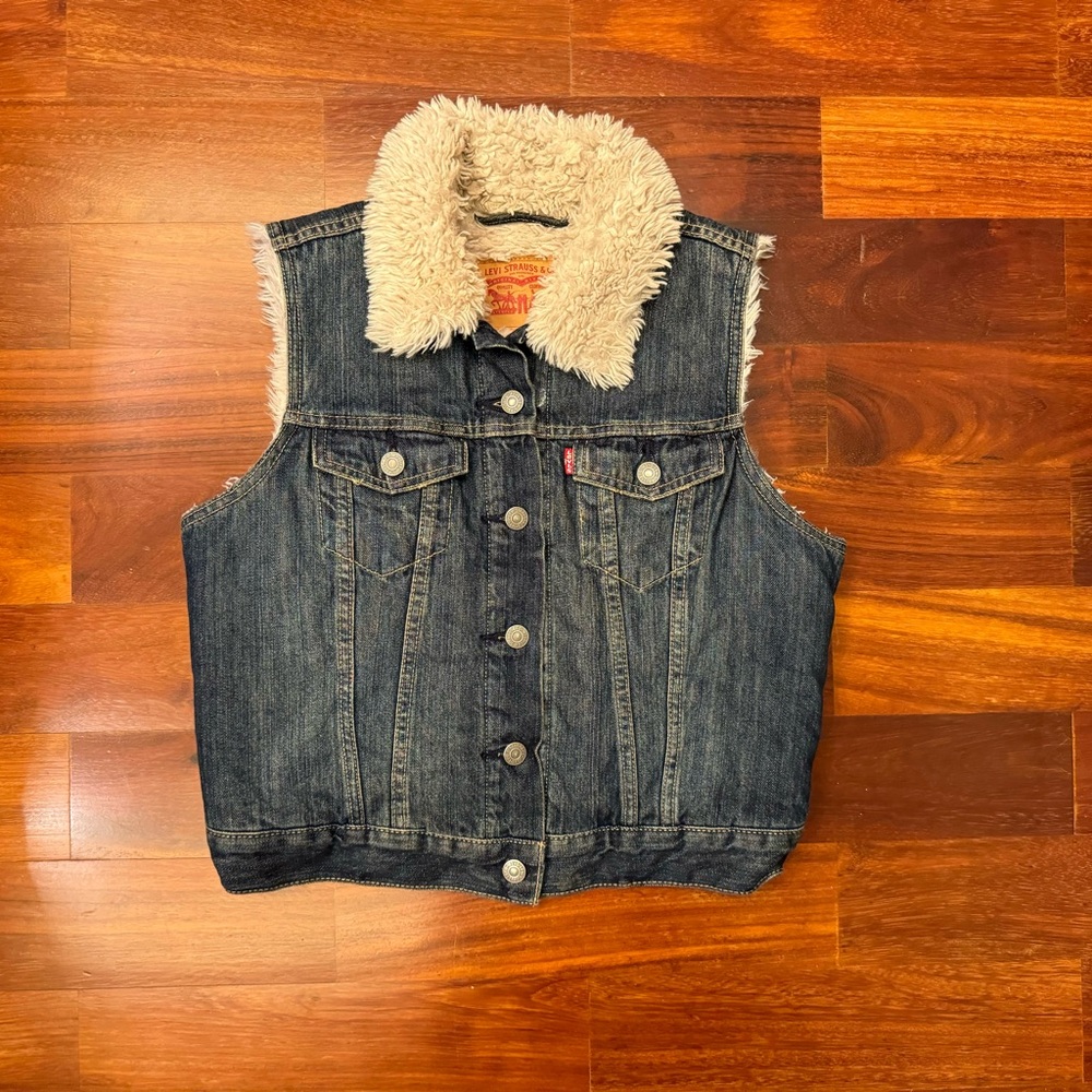 Levi's Denim Vest with Sherpa Collar